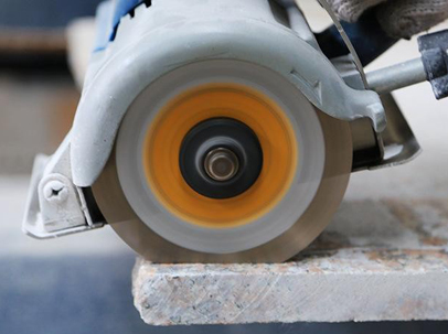 ​Safety guide of running a diamond saw blade